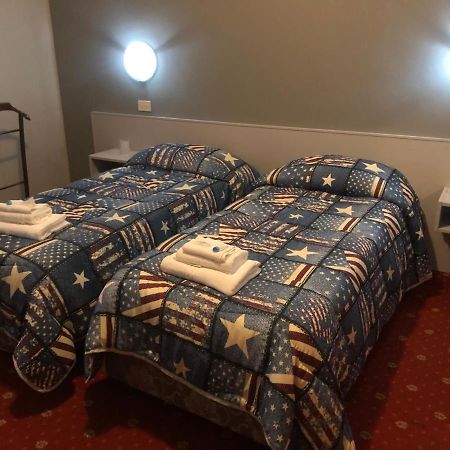 Residence Colombo ピアチェンツァ エクステリア 写真